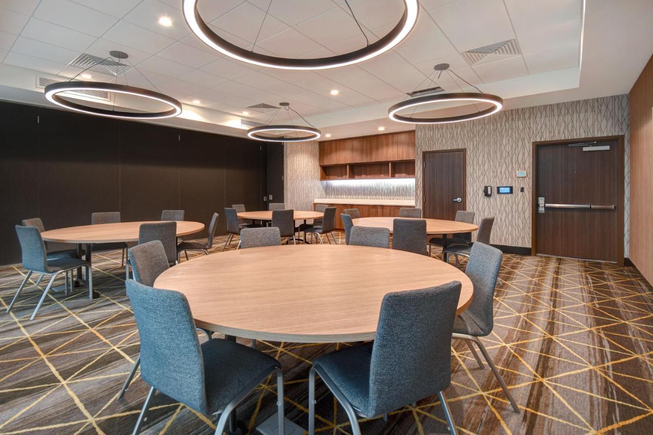 Holiday Inn - Erie By Ihg Extérieur photo