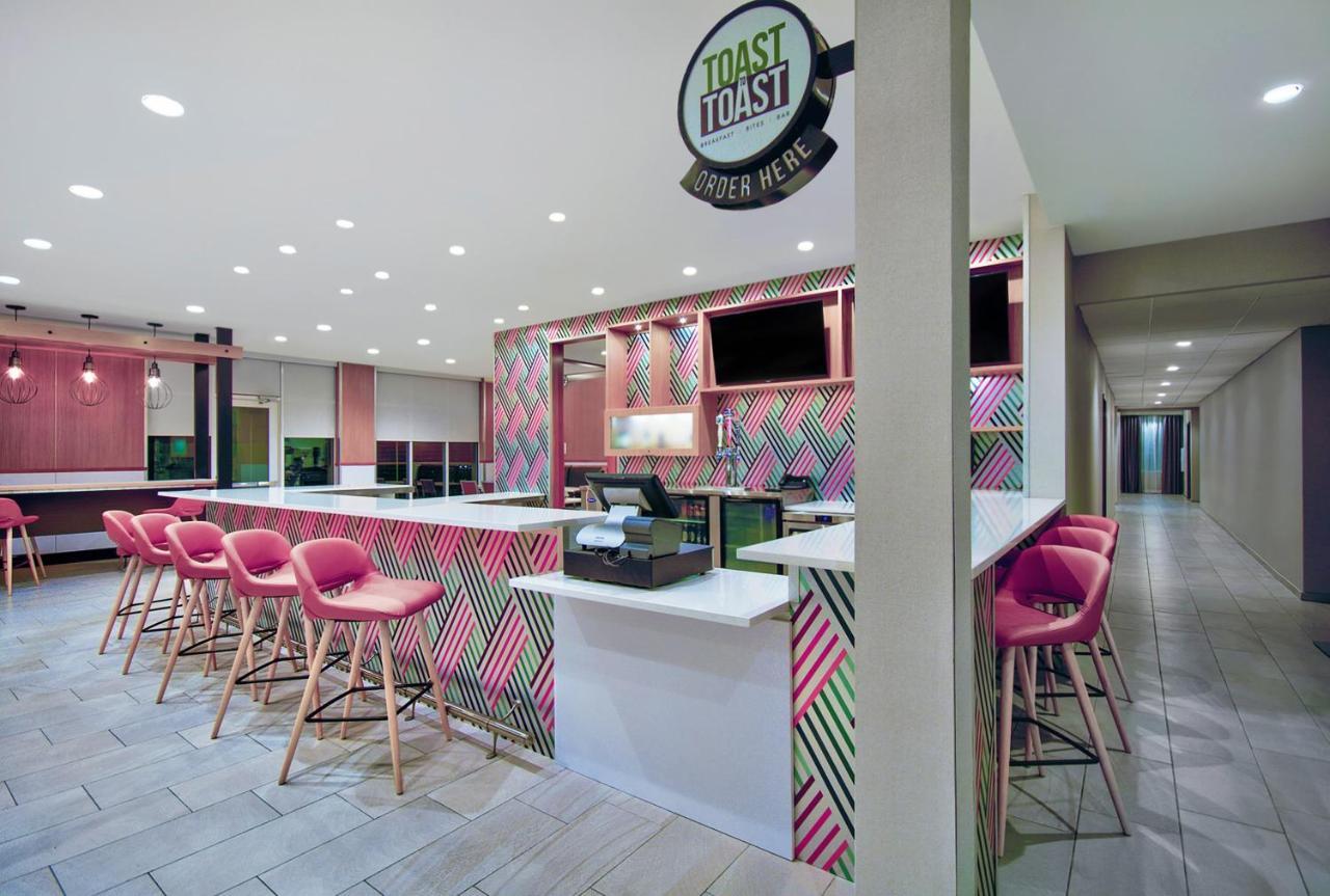 Holiday Inn - Erie By Ihg Extérieur photo